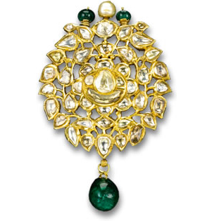 다이아몬드, 진주, 에메랄드가 있는 전통 쿤단 펜던트/브로치