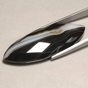36.30캐럿 천연 멀티컬러 아게이트, 마퀴즈, 44.8×17.5 mm, 불투명체