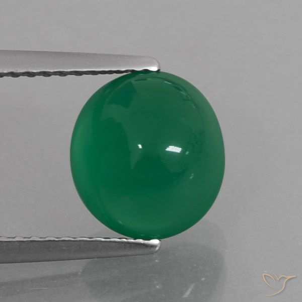 3.09ct 자연스러운 미디엄 그린 마노, 타원형, 투명한