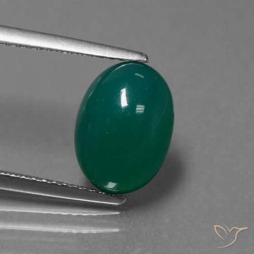 3.69ct 자연스러운 중간 짙은 녹색 마노, 타원형, 투명한