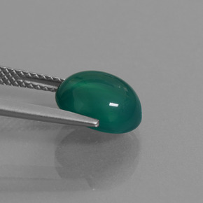 3.39캐럿 천연 미디엄 그린 마노, 타원형 컷, 투명한