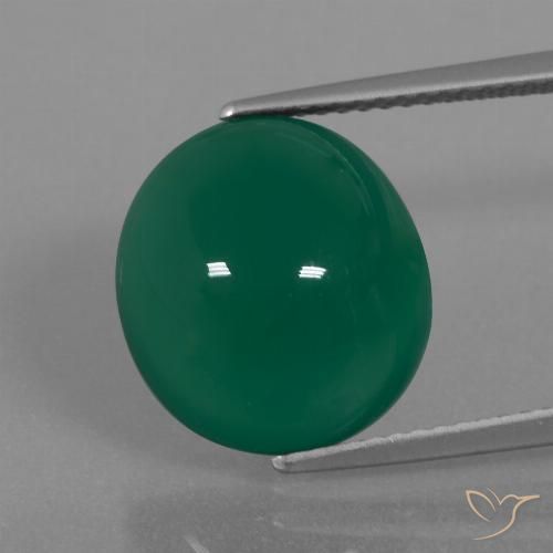 7.92ct 자연스러운 중간 짙은 녹색 마노, 타원형, 투명한