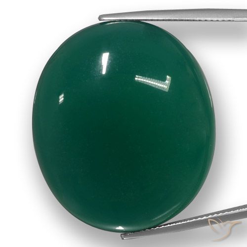 58.42ct 자연스러운 중간 짙은 녹색 마노, 타원형, 투명한