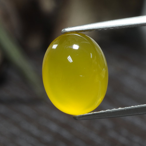 3.84캐럿 천연 라이트 허니 옐로우 마노, 타원형 컷, 투명한
