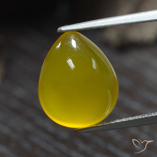 4.80캐럿 천연 황색을 띠는 금 마노, 배 모양, 투명한