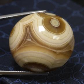92.48캐럿 천연 멀티컬러 아게이트, 타원형 컷, 30×27.2 mm, 불투명체