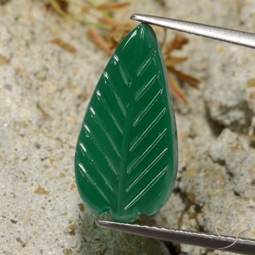 5.00ct 자연스러운 미디엄 그린 마노, 팬시한, 투명한