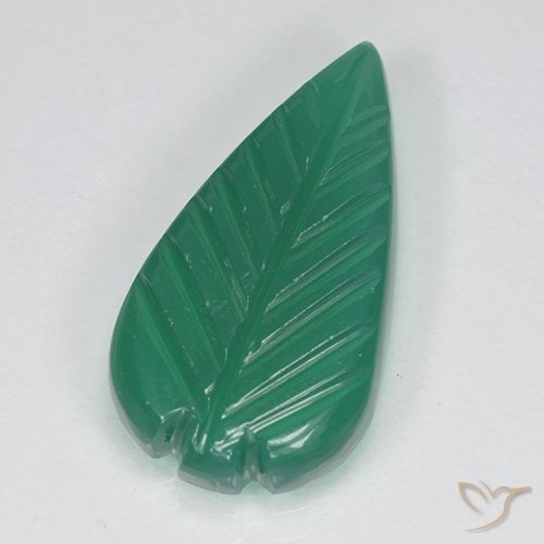 4.01ct 자연스러운 미디엄 그린 마노, 플라워 컷, 투명한