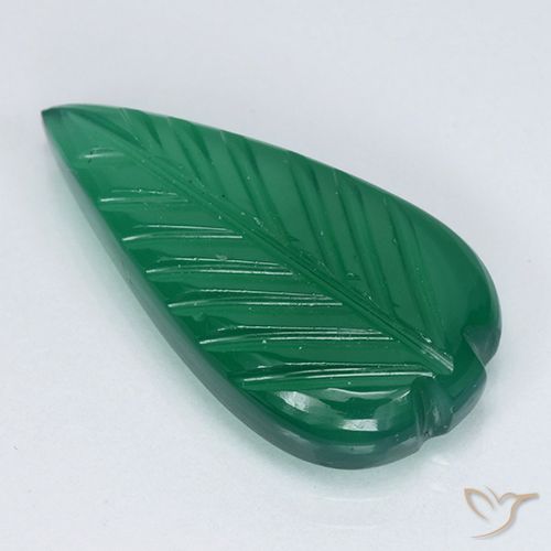 3.82ct 자연스러운 미디엄 딥 그린 마노, 플라워 컷, 투명한