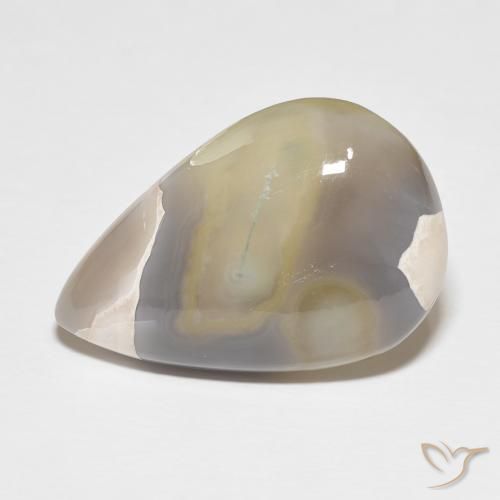 26.97ct 자연스러운 여러 가지 빛깔의 흰색 마노, 배 모양, 불투명체