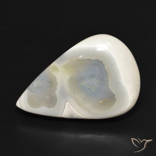 31.41ct 자연스러운 여러 가지 빛깔의 흰색 마노, 배 모양, 불투명체