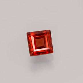 0.59캐럿 천연 오렌지 레드 알만딘 가넷, 스퀘어, 4.2×4.2 mm, VVS-VS