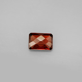 1.03캐럿 천연 딥 레드 알만딘 가넷, 에메랄드 컷, 7.1×4.9 mm, VS