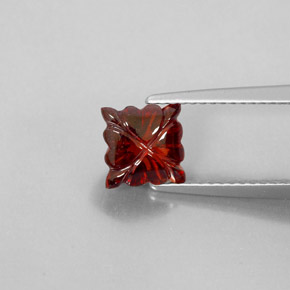 2.21캐럿 천연 딥 레드 알만딘 가넷, 투명한, 7×6.9 mm, 투명/반투명