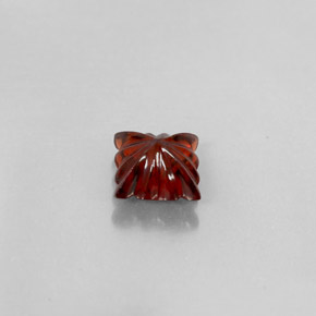 2.21캐럿 천연 딥 레드 알만딘 가넷, 투명한, 7×6.9 mm, 투명/반투명