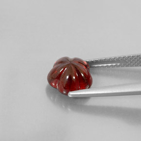 3.15캐럿 천연 딥 레드 알만딘 가넷, 투명한, 8.2×8.1 mm, 투명/반투명