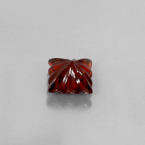 3.15캐럿 천연 딥 레드 알만딘 가넷, 투명한, 7.9×7.9 mm, 투명/반투명