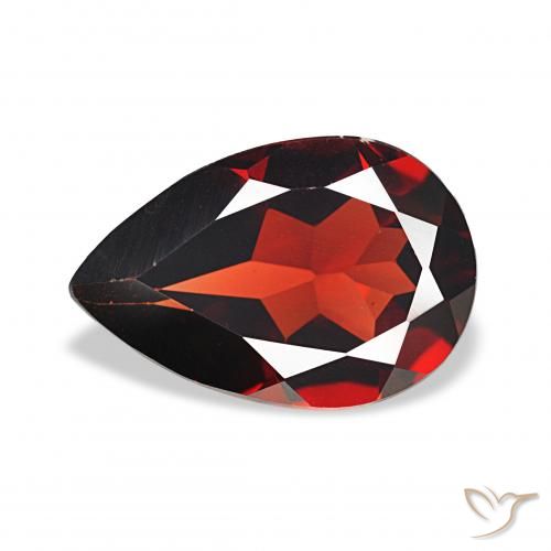 2.96ct 다크 레드 알만딘 석류석, 배 모양, VS