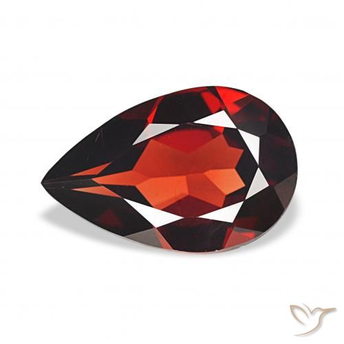 2.71ct 딥 블러드 레드 알만딘 석류석, 배 모양, VS