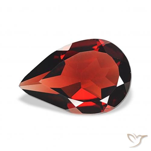 2.92ct 다크 레드 알만딘 석류석, 배 모양, VS