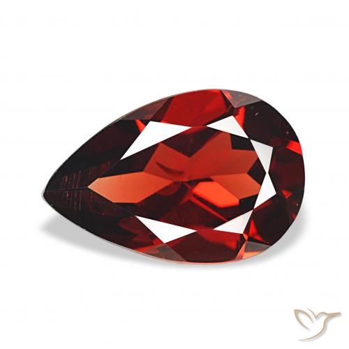 3.30ct 다크 레드 알만딘 석류석, 배 모양, VS