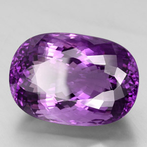 67.64캐럿 천연 퍼플 아메시스트, 타원형 컷, 30.1×21 mm, VVS