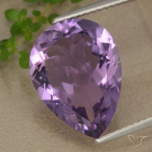 6.78ct 자연스러운 미디엄 다크 퍼플리쉬 바이올렛 자수정, 배 모양, VS
