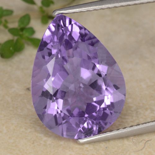 7.18ct 자연스러운 미디엄 바이올렛 자수정, 배 모양, VS