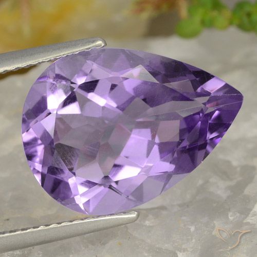 6.32ct 자연스러운 미디엄 라이트 퍼플리쉬 바이올렛 자수정, 배 모양, VVS-VS