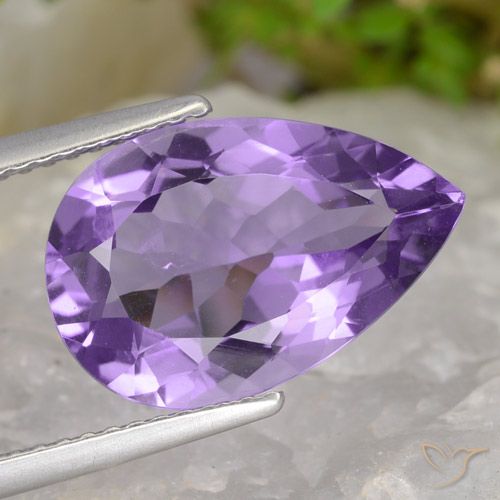 4.77ct 자연스러운 분홍빛이 도는 보라색 자수정, 배 모양, VS