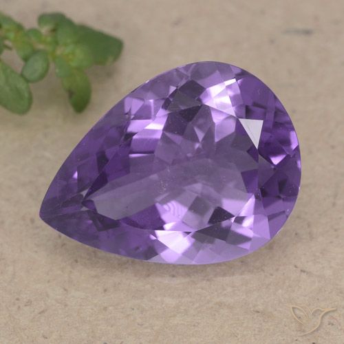 6.17ct 자연스러운 딥 바이올렛 자수정, 배 모양, VS