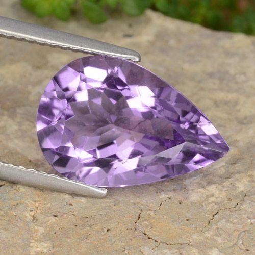 6.34ct 자연스러운 미디엄 바이올렛 자수정, 배 모양, VVS-VS