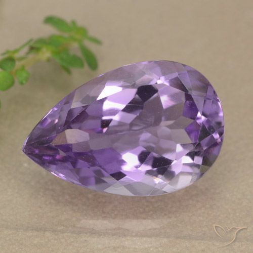 5.22ct 자연스러운 미디엄 바이올렛 자수정, 배 모양, VVS-VS