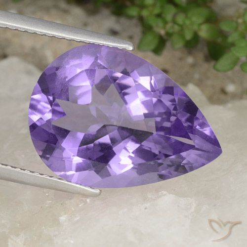 8.52ct 자연스러운 미디엄 바이올렛 자수정, 배 모양, VVS-VS