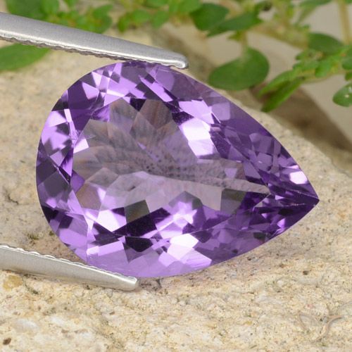 6.63ct 자연스러운 미디엄 바이올렛 자수정, 배 모양, VVS-VS