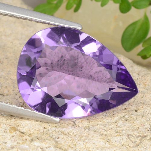 5.76ct 자연스러운 딥 바이올렛 색조 자수정, 배 모양, VVS-VS