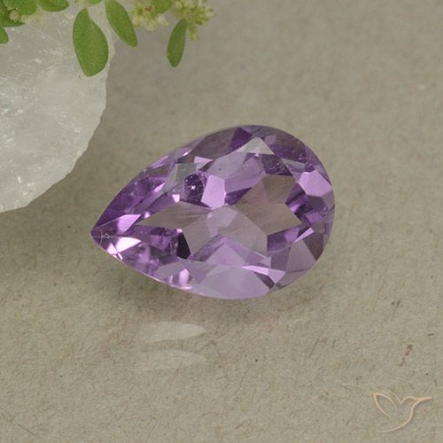 1.81ct 자연스러운 아이리스 바이올렛 자수정, 배 모양, VS