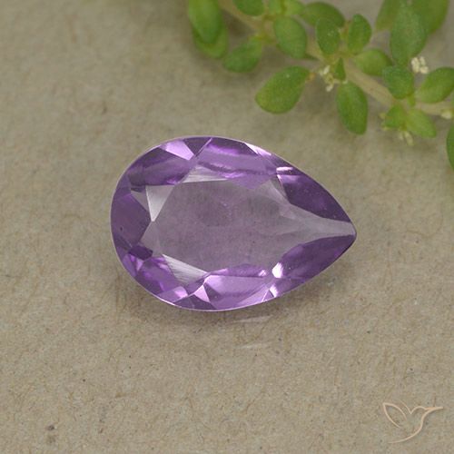 1.40ct 자연스러운 미디엄 바이올렛 자수정, 배 모양, VVS-VS