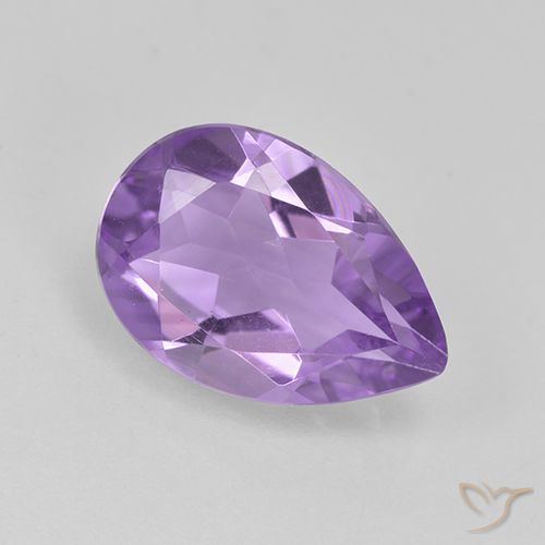 1.57ct 자연스러운 미디엄 바이올렛 자수정, 배 모양, VVS-VS
