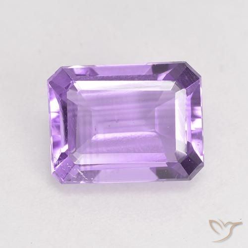 1.99ct 자연스러운 미디엄 바이올렛 자수정, 에메랄드 컷, VS