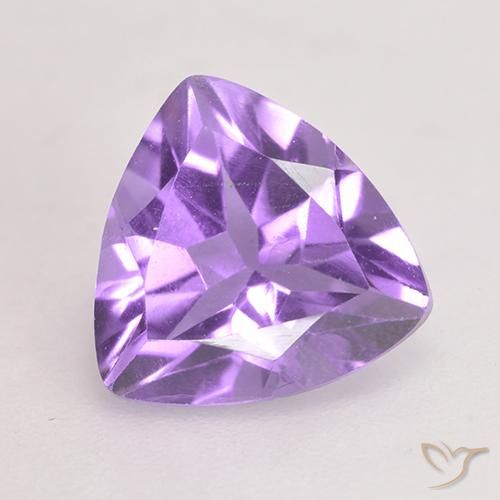 1.62ct 자연스러운 분홍빛이 도는 보라색 자수정, 일조, VS