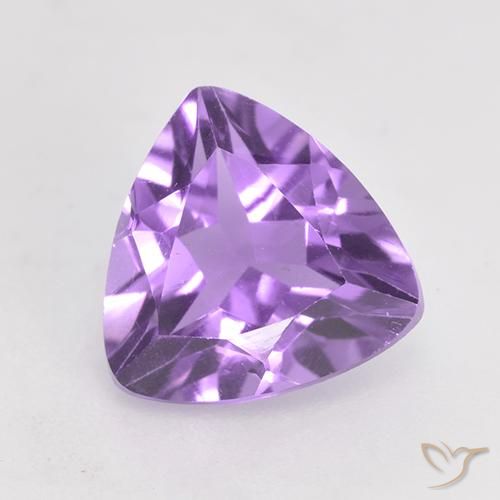 1.62ct 자연스러운 분홍빛이 도는 보라색 자수정, 일조, VS