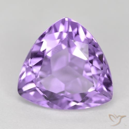 3.05ct 자연스러운 분홍빛이 도는 보라색 자수정, 일조, VS