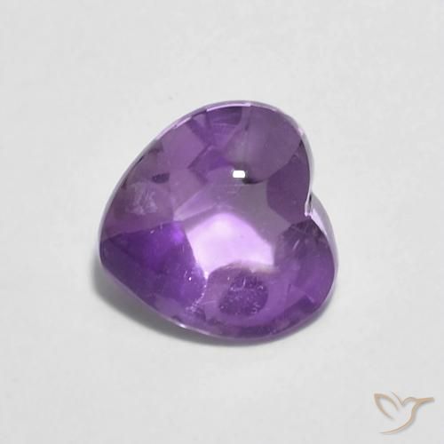 0.84ct 자연스러운 보라색 보라색 자수정, 마음, 투명한