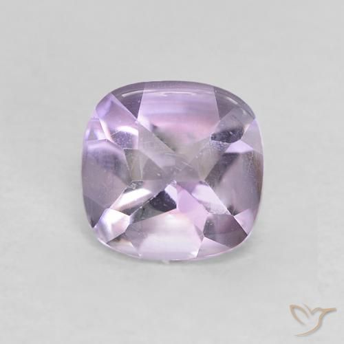 0.56ct 자연스러운 분홍빛이 도는 보라색 자수정, 방석, 투명한
