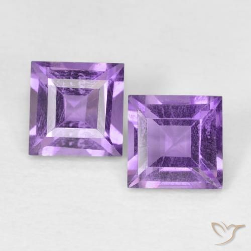 0.87ctw 자연스러운 Medium Dark-Violet 자수정, 정사각형, VVS-VS