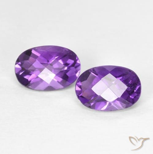 0.87ctw 자연스러운 Medium Dark-Violet 자수정, 타원형, VVS-VS