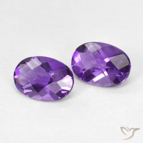 0.82ctw 자연스러운 Medium Light-Violet 자수정, 타원형, VVS