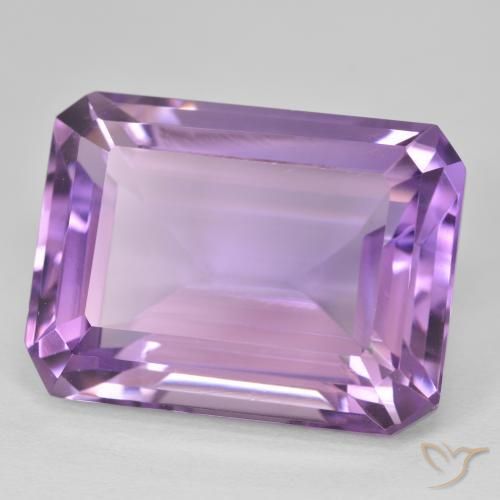 23.96캐럿 천연 Medium Light Purplish-Violet 자수정, 옥타곤 / 에메랄드 컷, VVS
