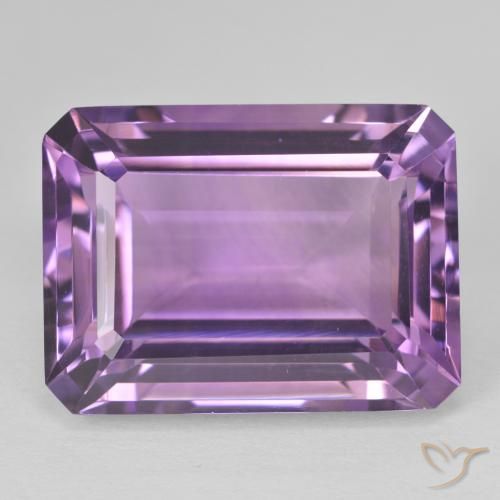 22.46ct 자연스러운 Medium Light Purplish-Violet 자수정, 에메랄드 컷, VVS